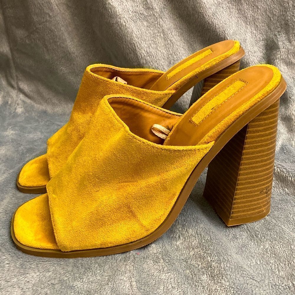 Forever 21. Shoes